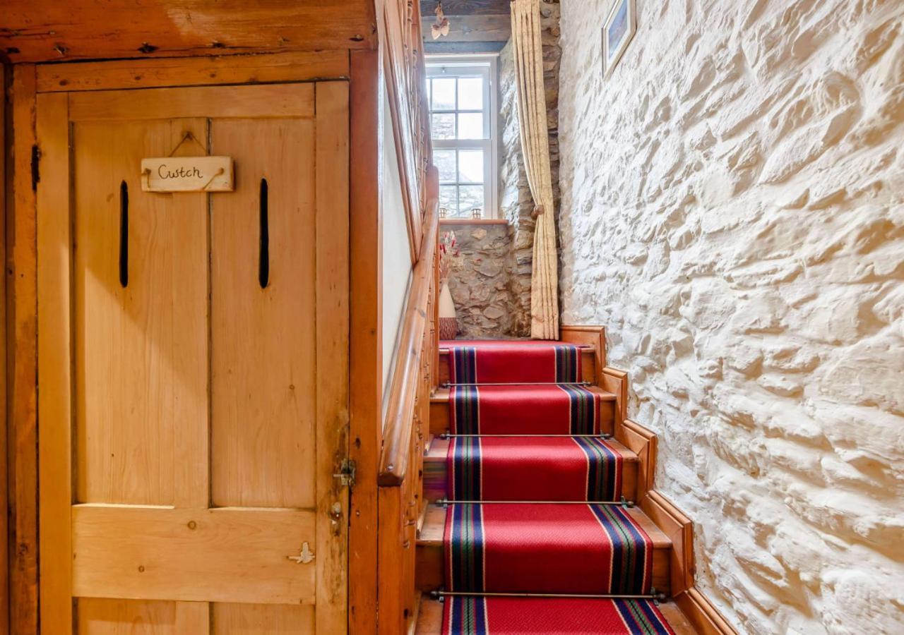 Bwthyn Clyd - St Davids Villa Exteriör bild